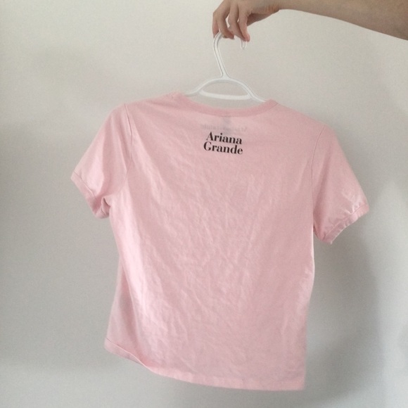 Pink Ariana Grande T-shirt - Picture 4 of 5